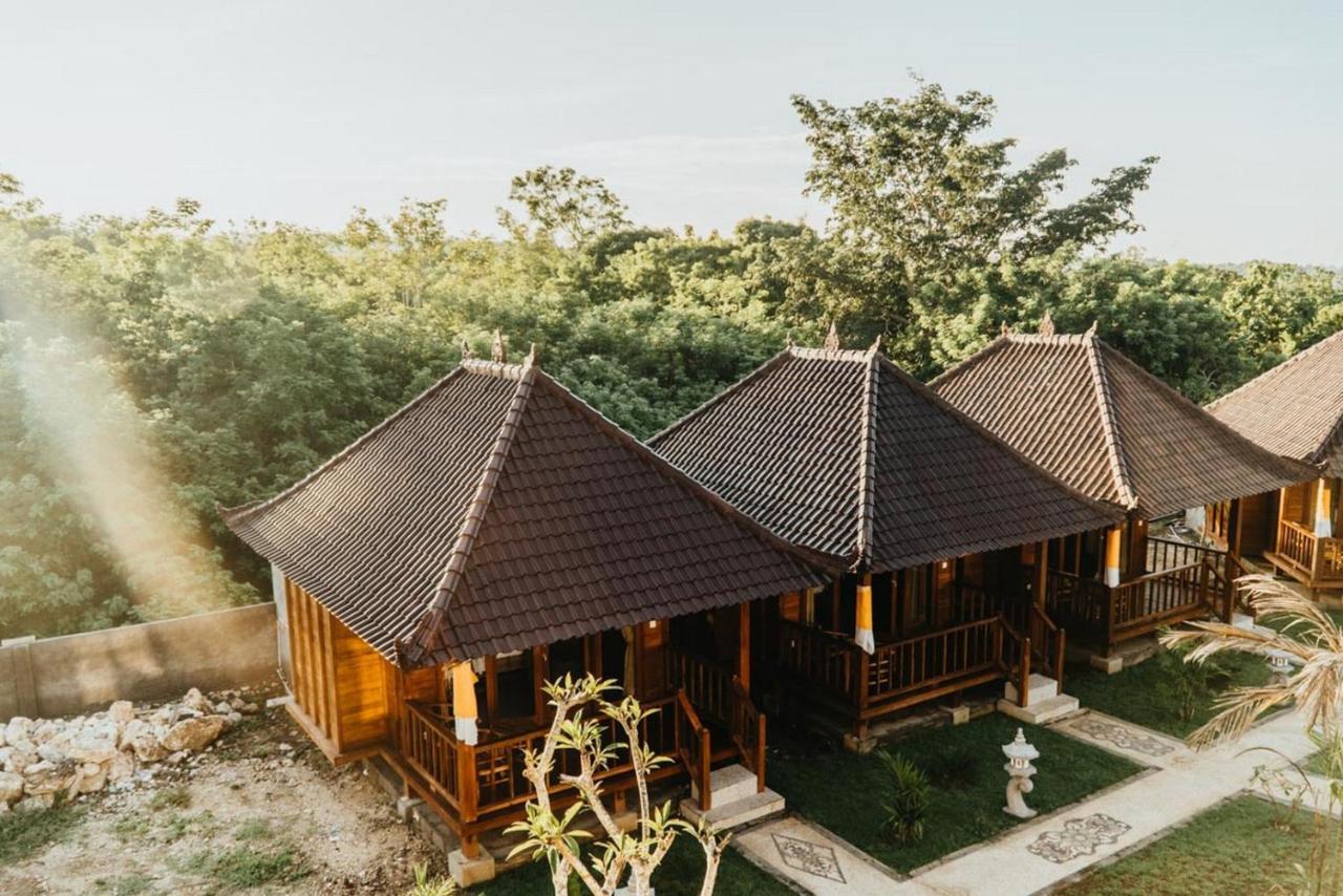 Taman Tirta Villa Nusa Lembongan  Exterior photo