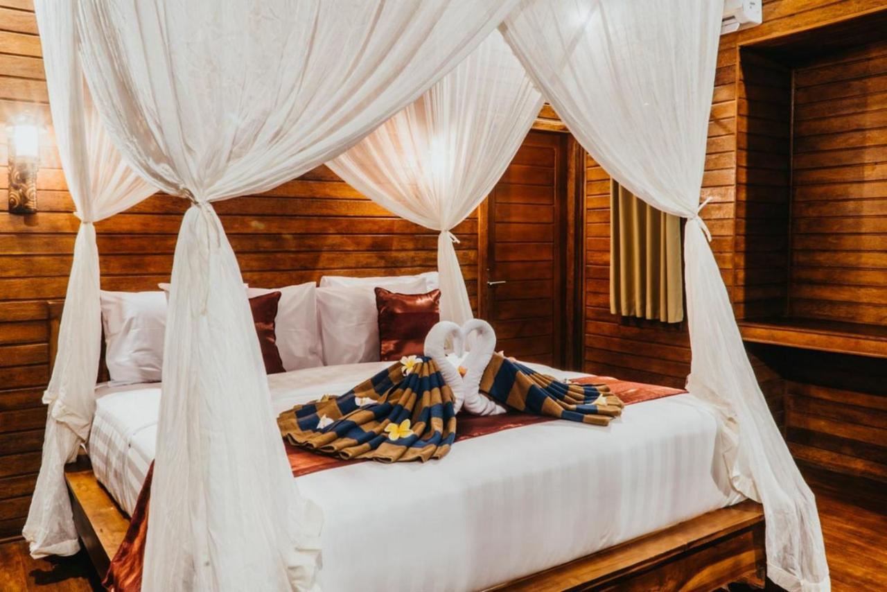 Taman Tirta Villa Nusa Lembongan  Exterior photo